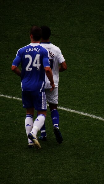 File:Gary Cahill vs Leicester City.jpg
