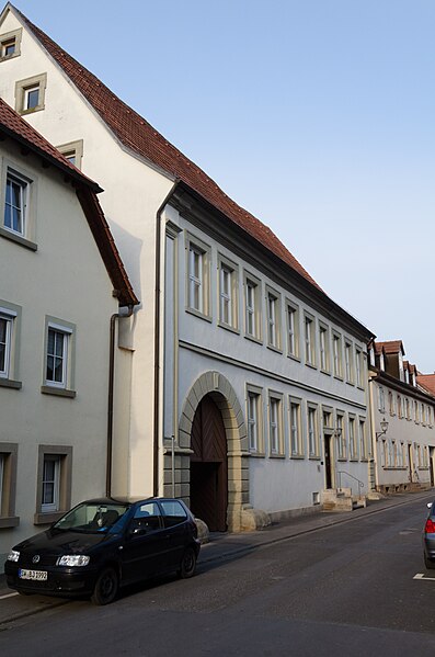 File:Gerolzhofen, Salzstraße 11, 001.jpg