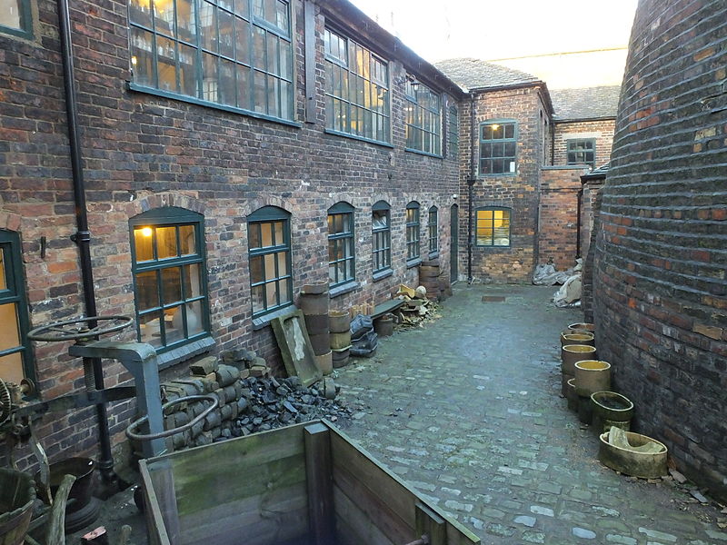 File:Gladstone Pottery Museum exterior 3836.JPG