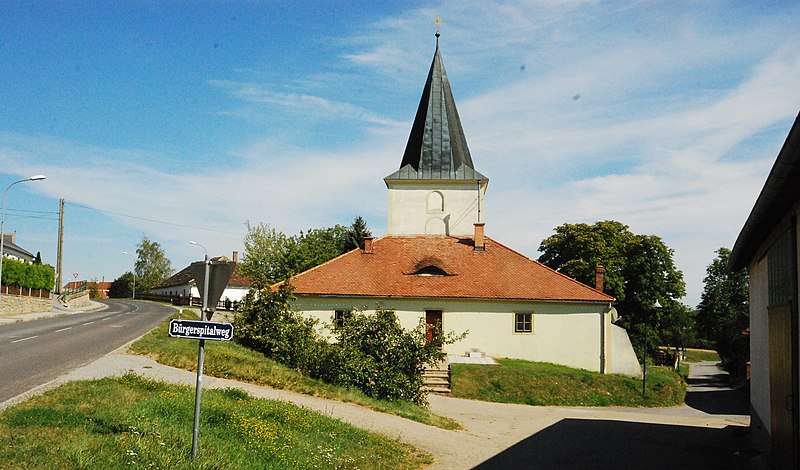 File:GuentherZ 2012-08-15 3738 Weitersfeld Buergerspital.jpg