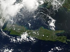 Gunung Merapi 2006-05-14, MODIS.jpg