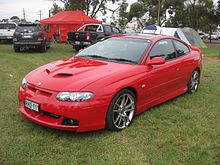 220px-HSV_VZ_Coup%C3%A9_GTO_%28red%29.JP