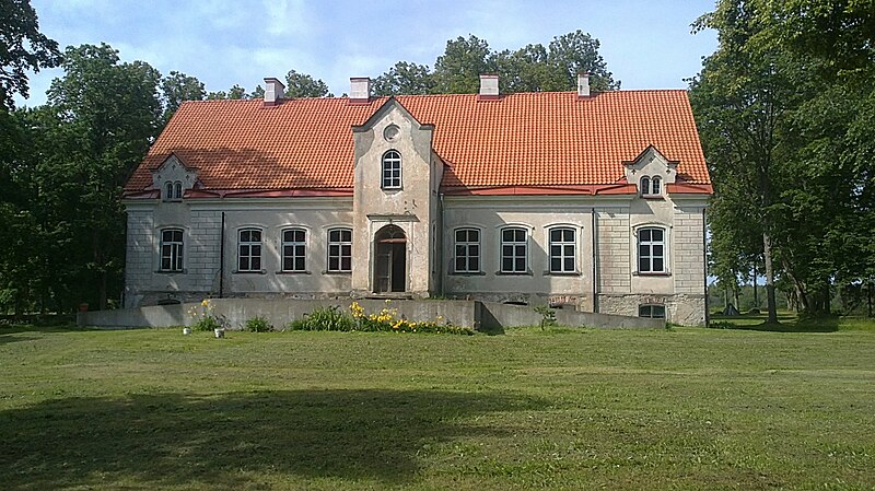 File:Hatu manor.JPG