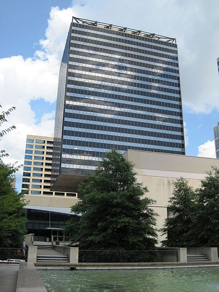 File:High-rises Downtown Nashville TN 2013-07-20 017.jpg