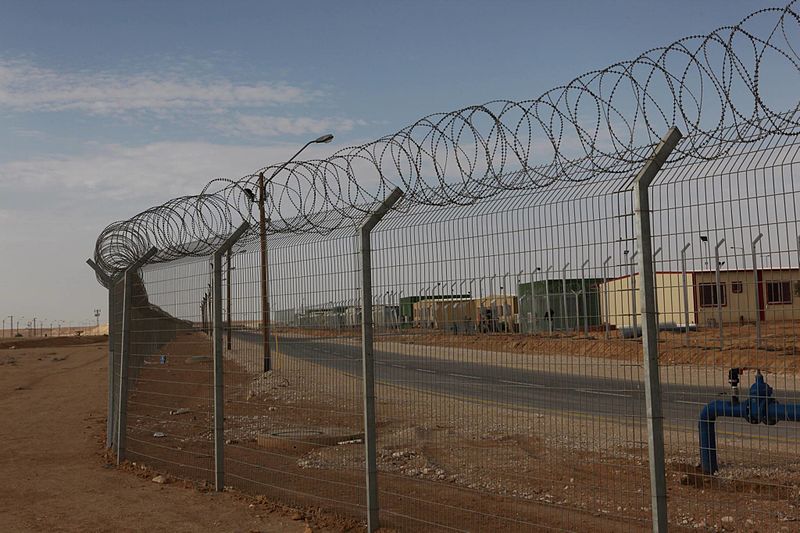 File:Holot detention center 4.jpg