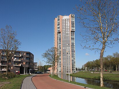 Hoe gaan naar Oosterbaken met het openbaar vervoer - Over de plek