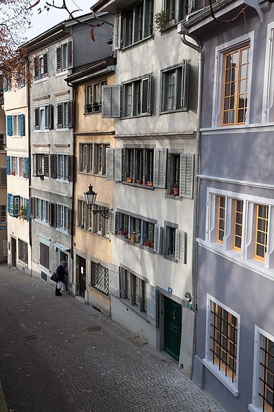 File:Houses on Fortunagasse in Zürich.jpg