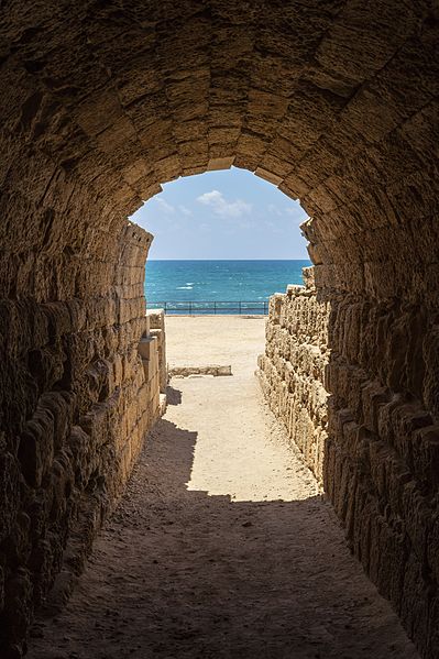 File:ISR-2016-Caesarea-Caesarea Maritima-Tunnel.jpg