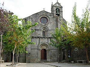 Iglesia de San Martiño de Sobrán.jpg