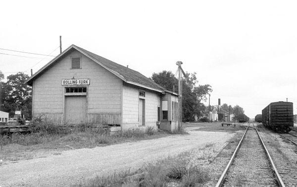 Illinois Central Railroad depot in Rolling Fork