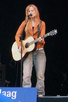 Ilse DeLange at Parkpop in 2006 Ilse DeLange parkpop 25juni2006.jpg