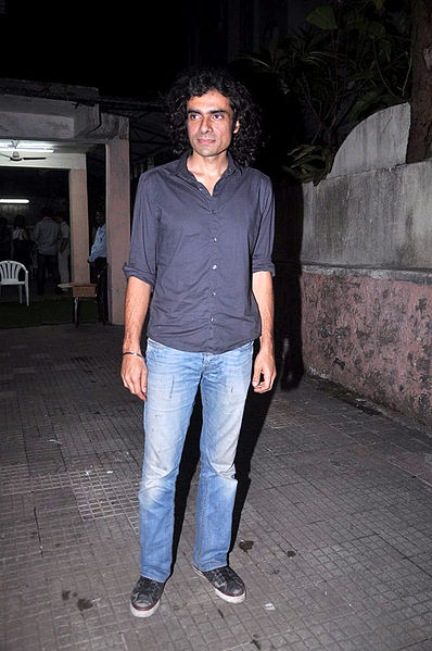 File:Imtiaz Ali at 'Gangs Of Wasseypur' screening 11.jpg