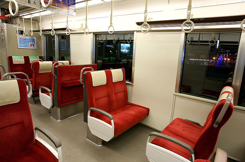 File:JR West 125 series EMU 012.JPG