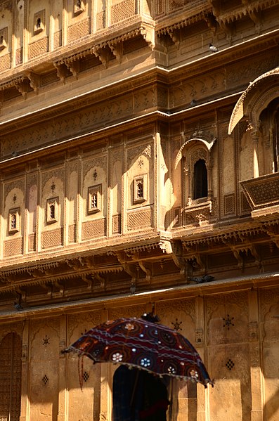 File:Jaisalmer (Rajastão), RTW 2012 (8404946599).jpg