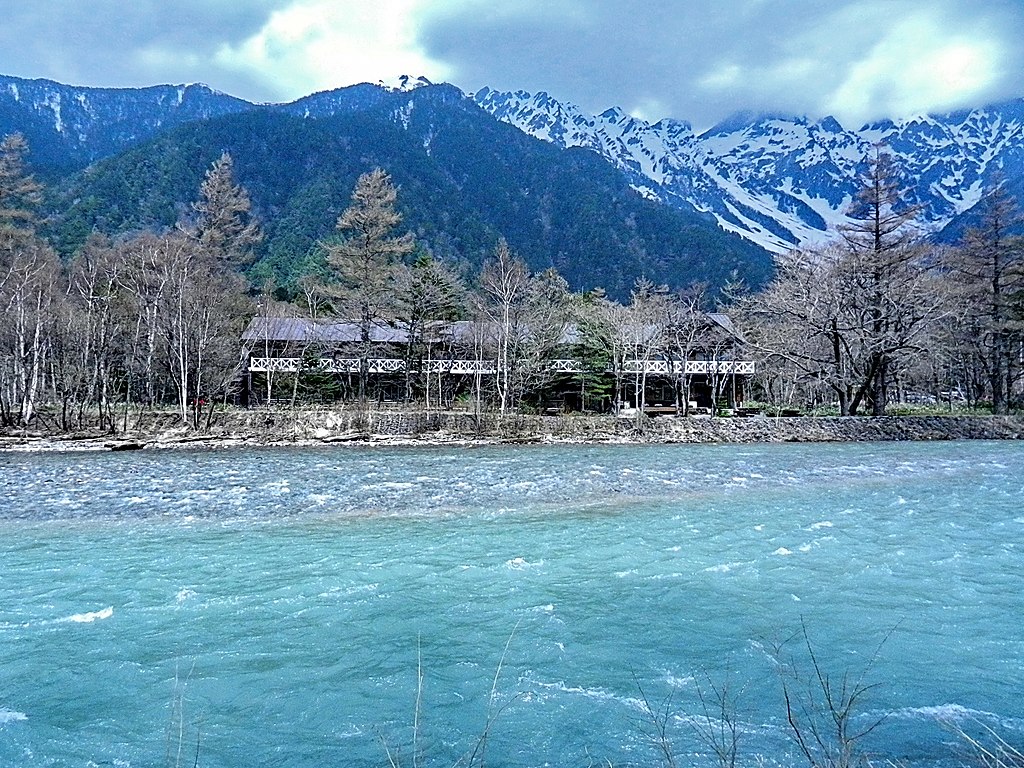 File Kamikochi Nishiitoya Sanso 上高地西系屋山莊 Panoramio Jpg Wikimedia Commons