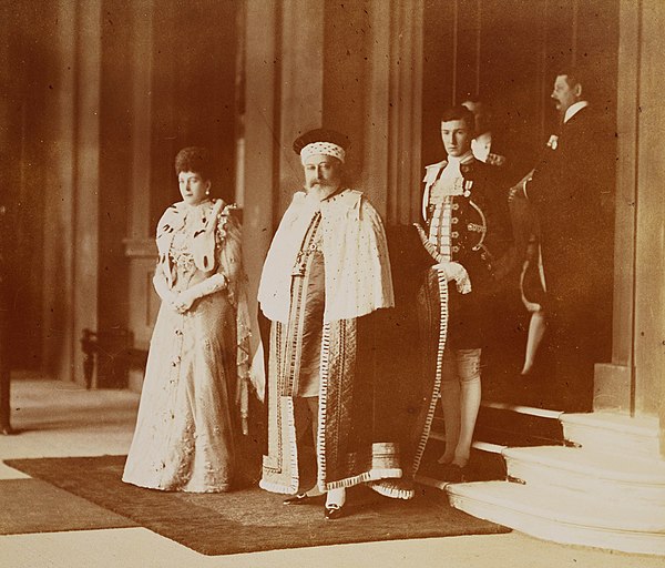 The King and Queen leaving for their coronation from Buckingham Palace