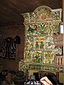 Гуцульська піч, оздоблена кахлями 1874 р. Садиба-музей І.Франка