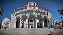 Die Treppe der City Hall war einer der Drehorte vom Diamonds-and-Pearls-Musikvideo