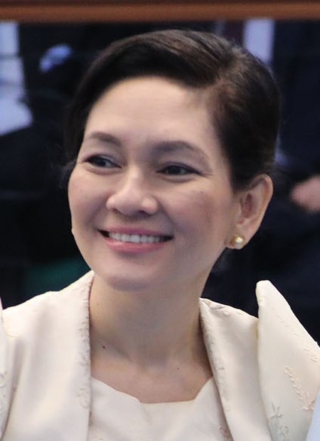 Image: Lady Senators 3rd Regular Session Hontiveros (cropped)