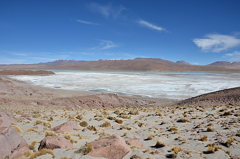 File:Laguna Capina - panoramio.jpg