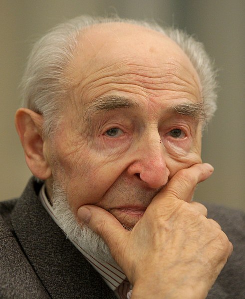 File:Leonid Shvartsman, June 2011 (cropped).jpeg