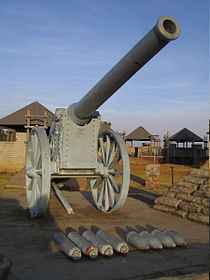 Replica of the 155 mm Creusot Long Tom gun. Long Tom Pass at Long Tom Pass.jpeg