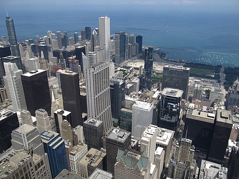 View of Trump Tower, Chase Tower, Two Prudential Plaza, Aon Center and Lake Michigan from Willis Tower