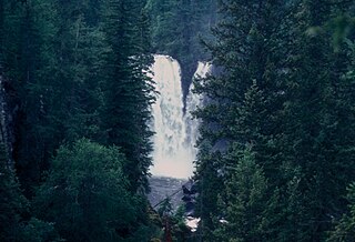 <span class="mw-page-title-main">Mahood Falls</span> Waterfall on the Canim River in British Columbia, Canada