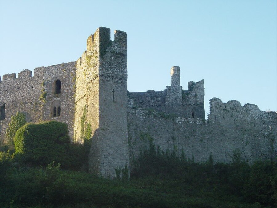 Manorbier Castle page banner