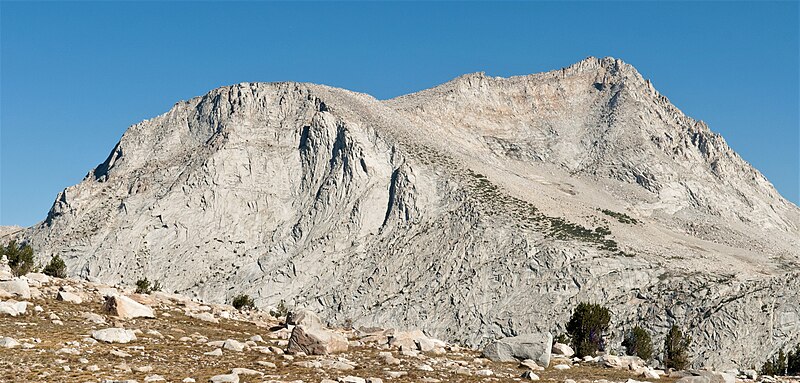 File:Merriam Peak (California).jpg