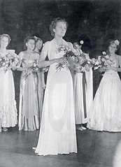 Miss Eropa Tahun 1938 Sirkka Salonen.jpg