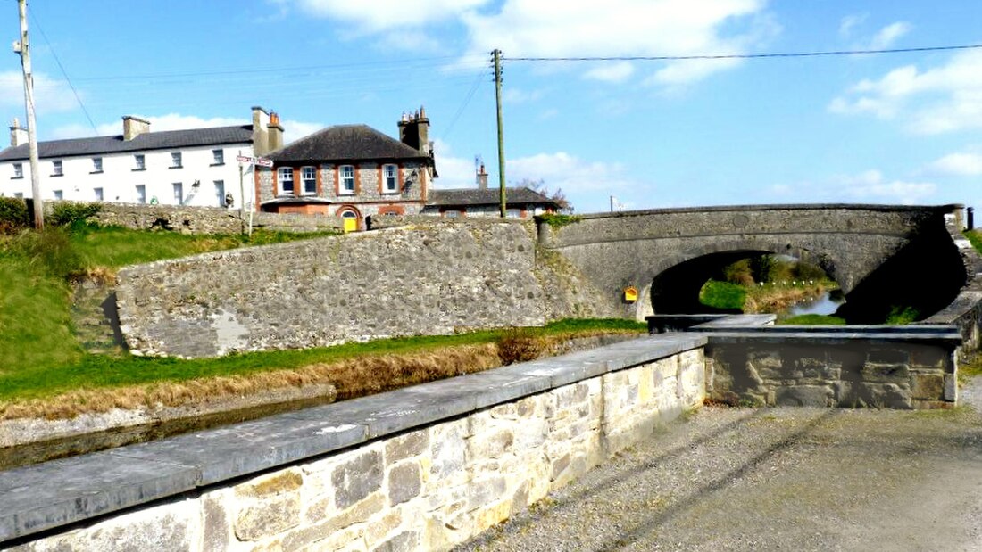 File:MolesworthBridgeDaingean.jpg