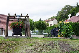 Le monument du hameau de la Houillère.
