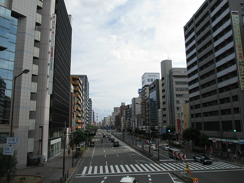 File:Motomachi, Yotsubashi-suji - panoramio (2).jpg