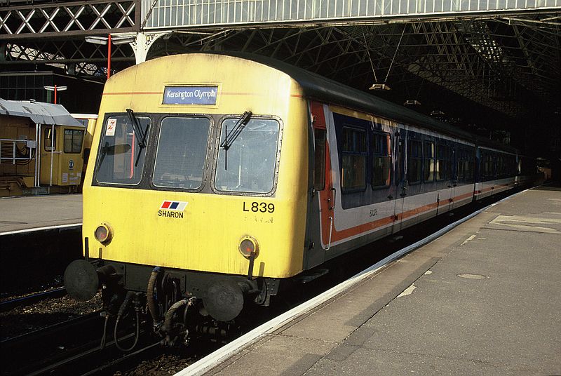 File:NSE Gala London Bridge 1991 12.JPG