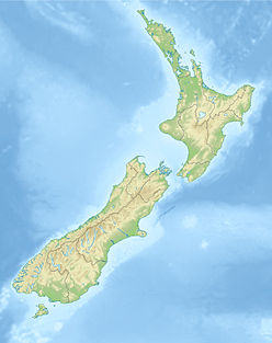 Gunung Aoraki/Gunung Cook yang terletak di New Zealand
