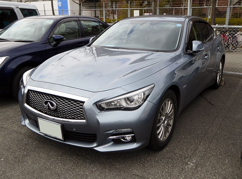 File:Nissan SKYLINE 350GT FOUR HYBRID Type P (HV37) front.JPG