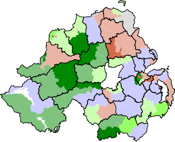Map showing the party that received the most votes by district electoral area. Northern Ireland local elections, 2001 (by ward).svg