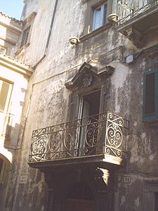 Palais Serafini-Ciancarelli 2.jpg