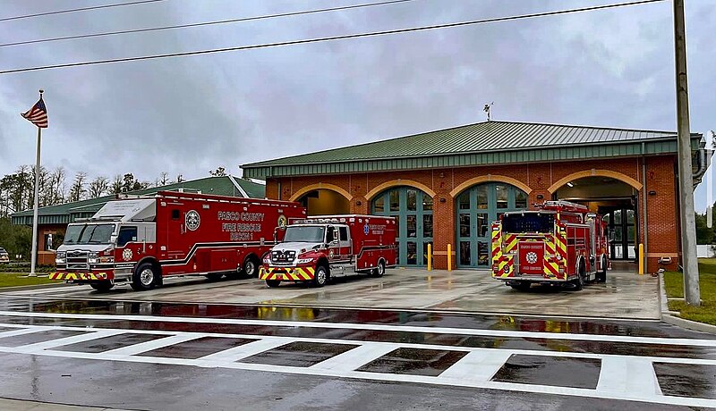 File:Pasco County Fire Rescue Station 9.jpg