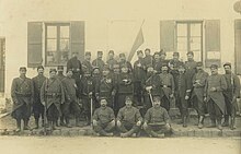 Photographie de groupe du 67e régiment territorial, avec Emile Dupond.jpg