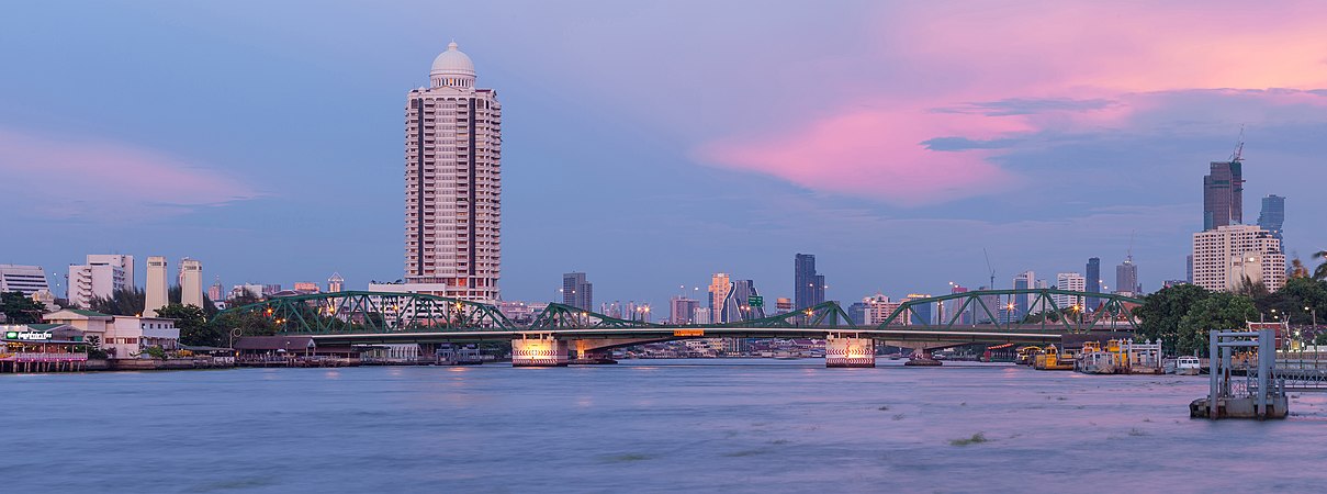 The Panoramic view of Phra Phuttha Yodfa Bridge, BKK