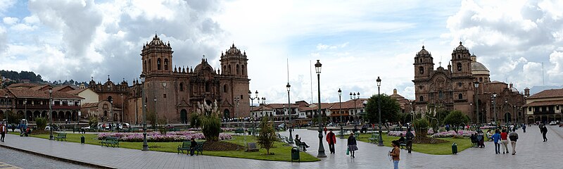 File:Plaza de Armas de Cuzco.jpg