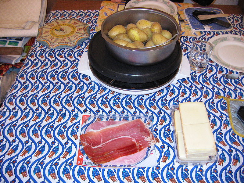 File:Raclette.jpg