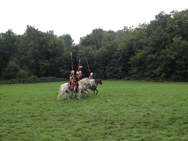 File:Roman Cavalry Reenactment - Roman Festival at Augusta Raurica - August 2013-016.JPG