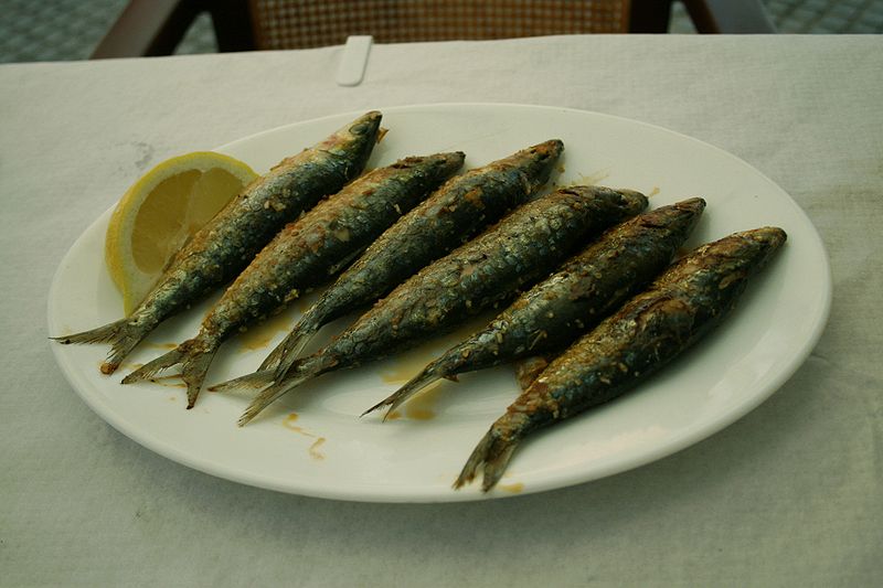 File:Sardinas a la plancha- Cádiz - 2009.jpg