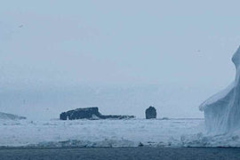 Insula Scott, în nordul Zonei Antarctice Neozeelandeze