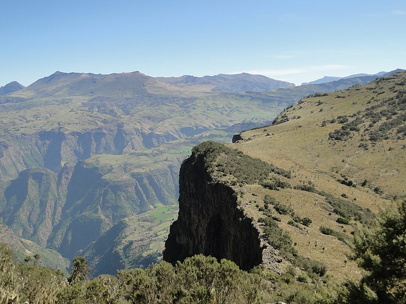 File:Simien Mountains National Park 08.jpg