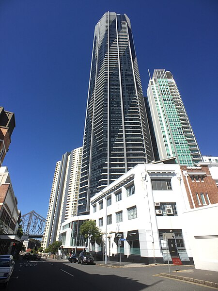 File:Soleil and Boundary Street, Brisbane.jpg