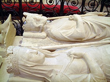 Grabmal Pippins des Jüngeren und seiner Ehefrau Bertrada in der Basilika Saint-Denis